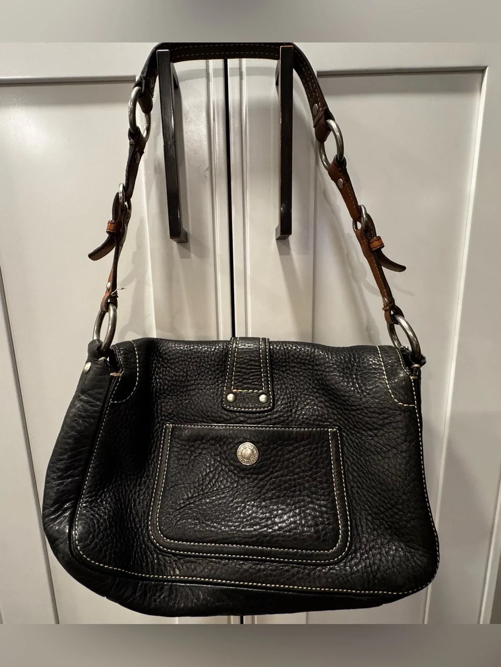 Coach Y2K Chelsea Leather Flap Shoulder Bag Buckles Rings Black Brown F10893